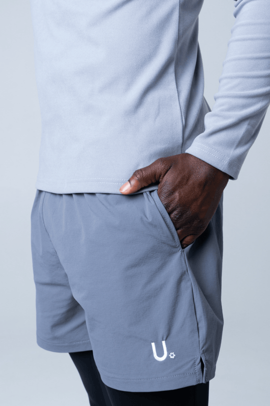 Performance Shorts - Grau