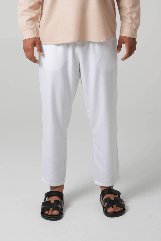 Essential Herren Hose - Weiß